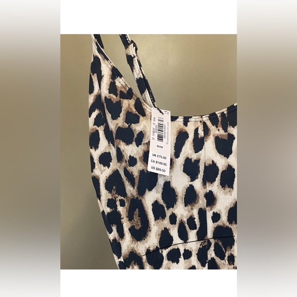 NWT Victoria’s secrets leopard print jumpsuit, size medium - Picture 8 of 9